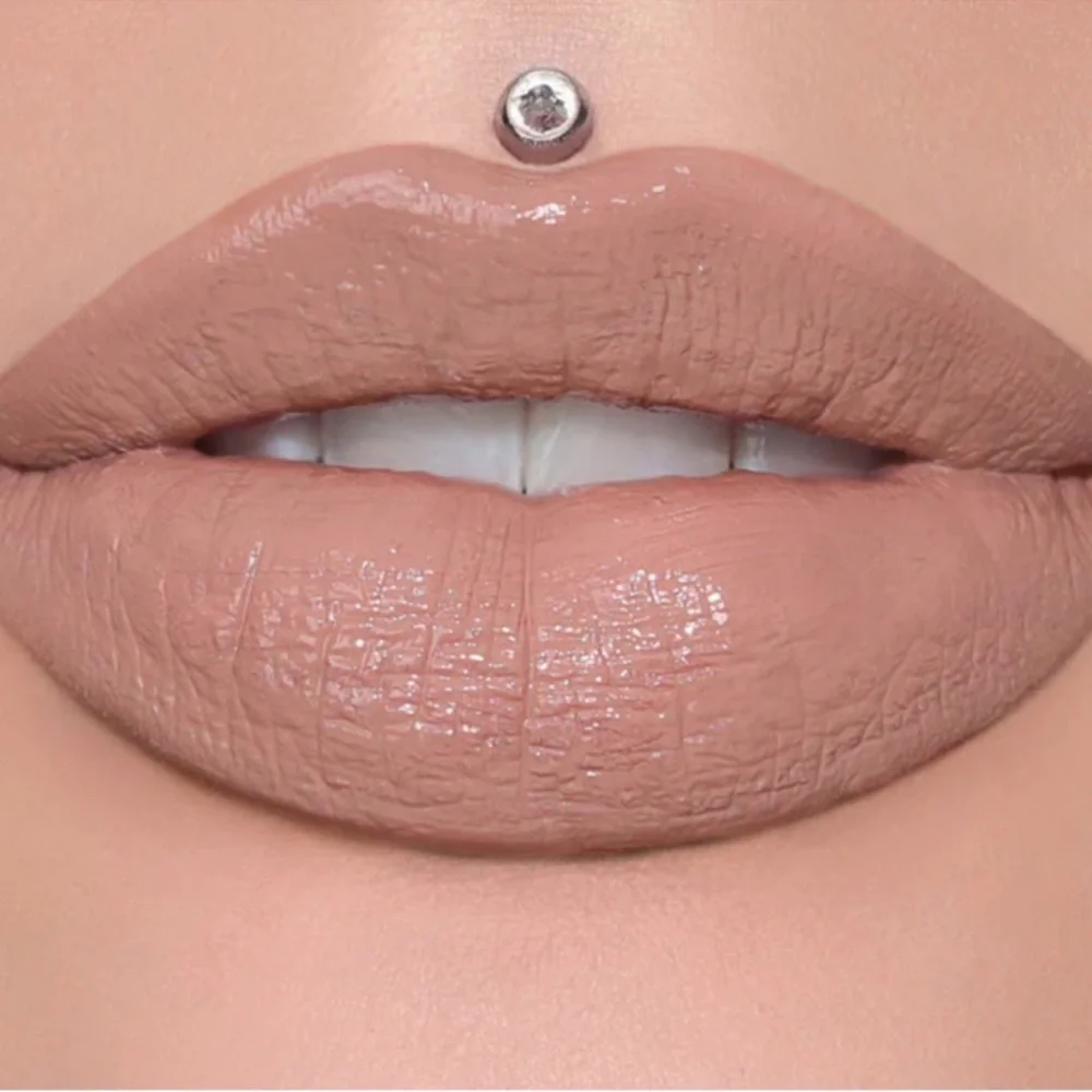 jeffree star blow my candles supreme gloss nude shade, new in box